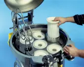 Multi-basket strainers and bag filters offer a wide range of flow capacities and contaminant-holding capabilities. They contain from 2 to 23 baskets. qii_multi_housing